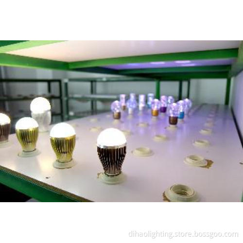 7W LED COB Bulb Super Brightness 900lm with CE/ROHS/SAA